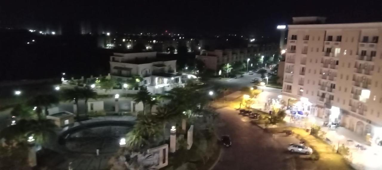 Dubey Homestay - 500 Meter From Temple Vrindāvan Εξωτερικό φωτογραφία